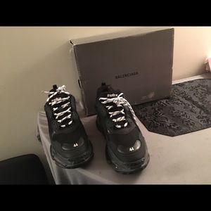 Balenciagas Triple S